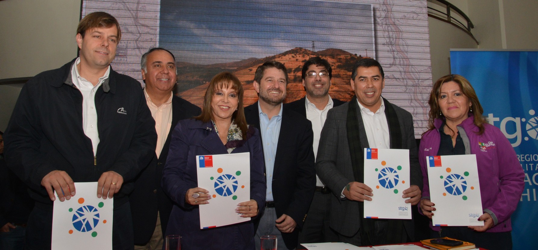Intendencia Metropolitana lanza concurso para elegir el nuevo parque urbano de Santiago