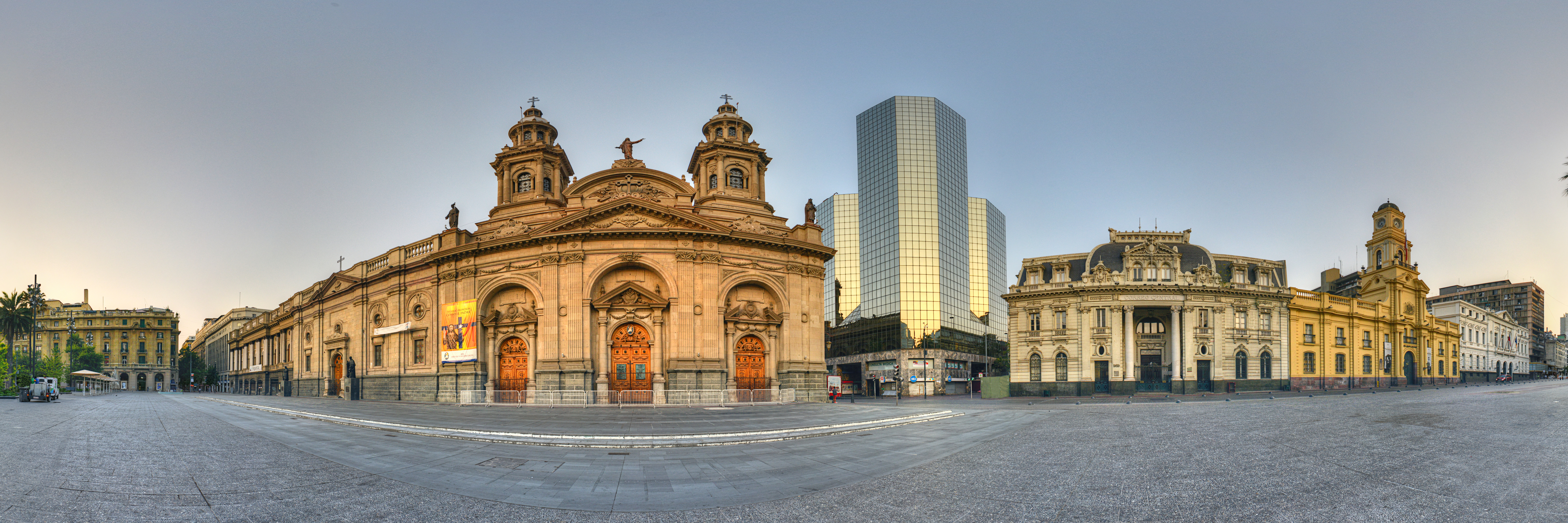 Plaza de Armas Catedral Correo