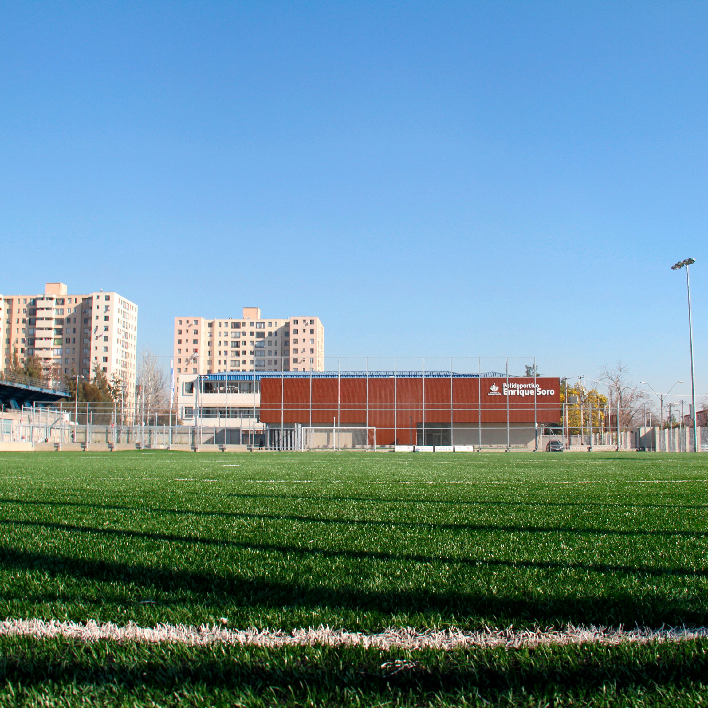 Inauguración de Polideportivo Enrique Soro fortalece el deporte en Independencia