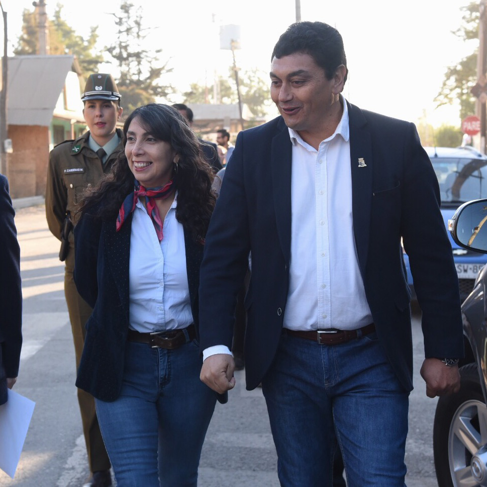 Intendenta Metropolitana recorre comunas de la Provincia de Chacabuco, para conocer problemas locales y priorizar proyectos