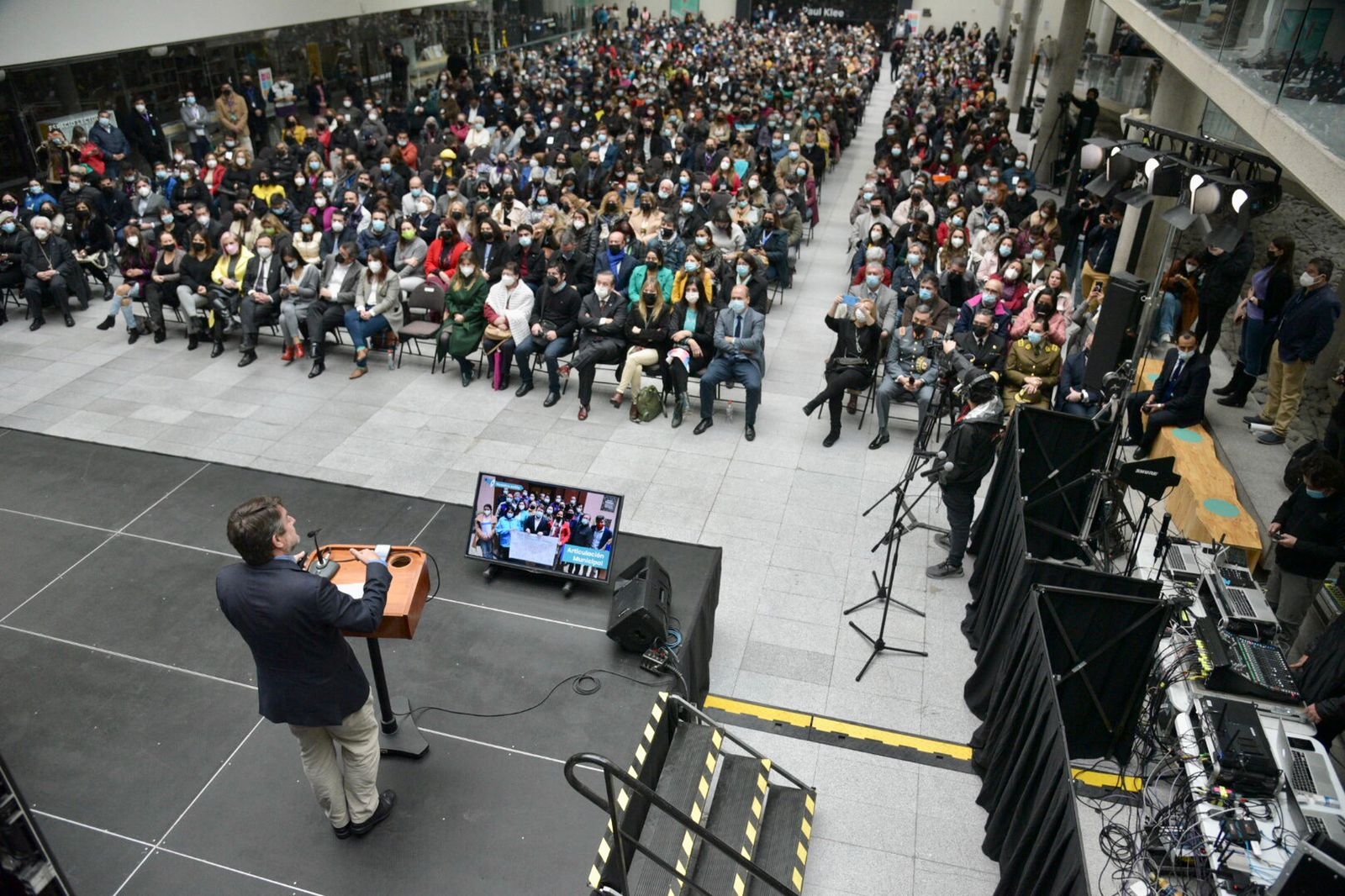 Gobernador Claudio Orrego rinde su primera Cuenta Pública Participativa tras ser elegido democráticamente como gobernador de la RM 