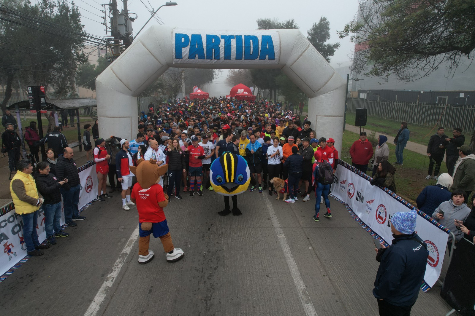 Corrida Familiar del Día Olímpico reúne a dos mil personas en Ñuñoa