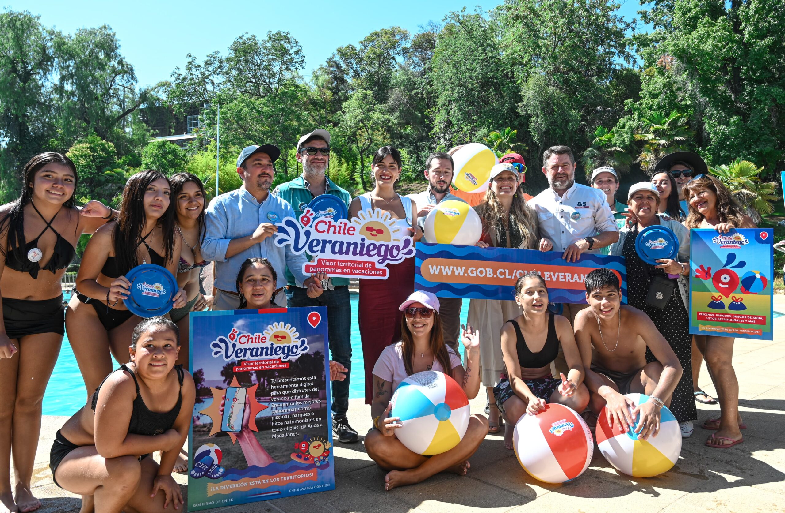 Autoridades presentan plataforma con actividades por regiones para que las familias disfruten este verano